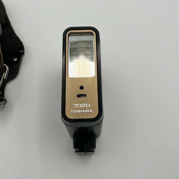 Fujica ST705w Manual Camera with flash